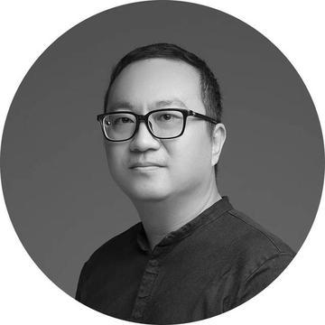 1992年，浙大高材生李红涛被警察逮捕，然而让所有人不敢相信的是，他竟然趁着警察