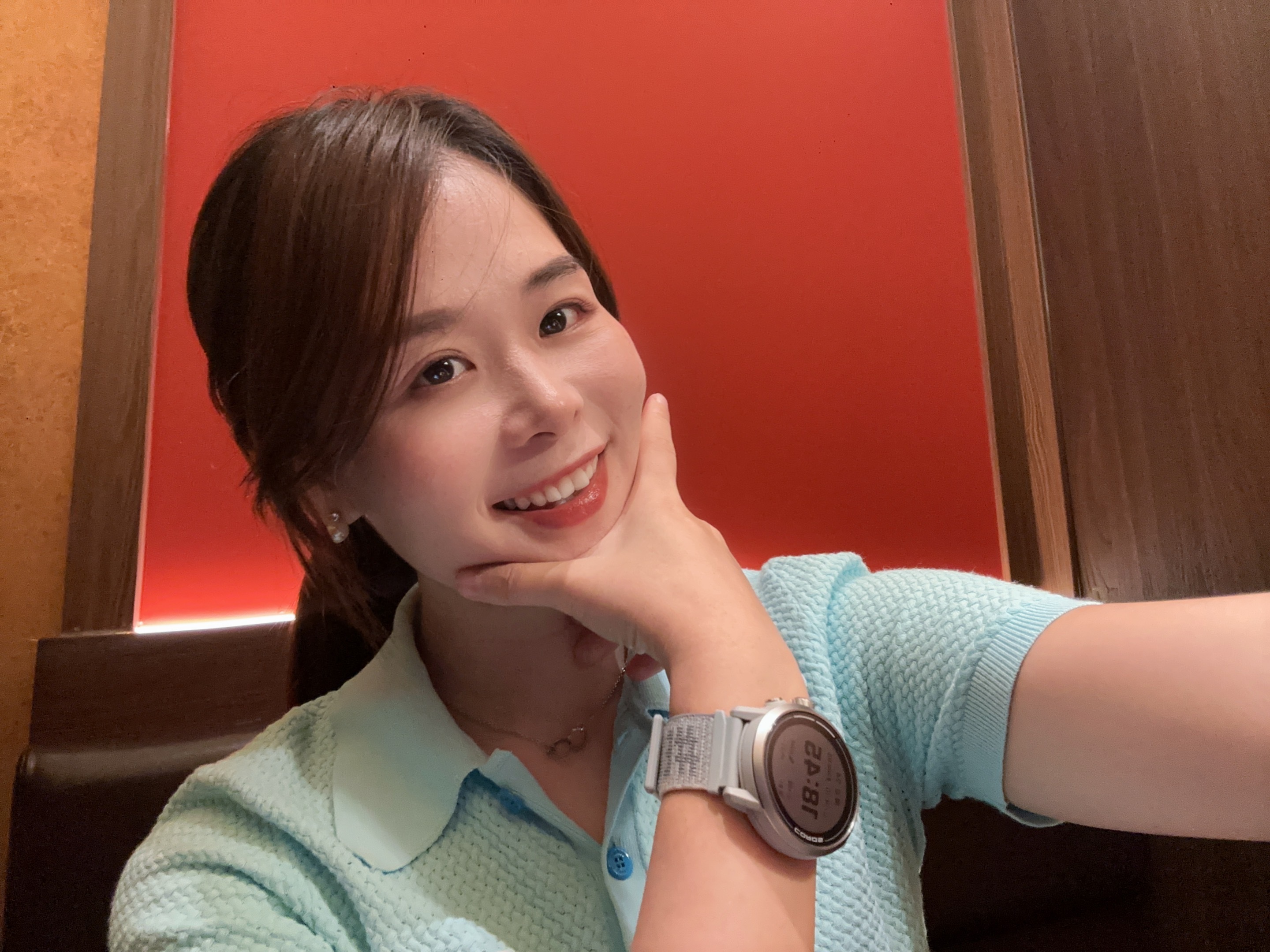 小菜🐔昨晚一瓶红酒就多了  生活手记 北京