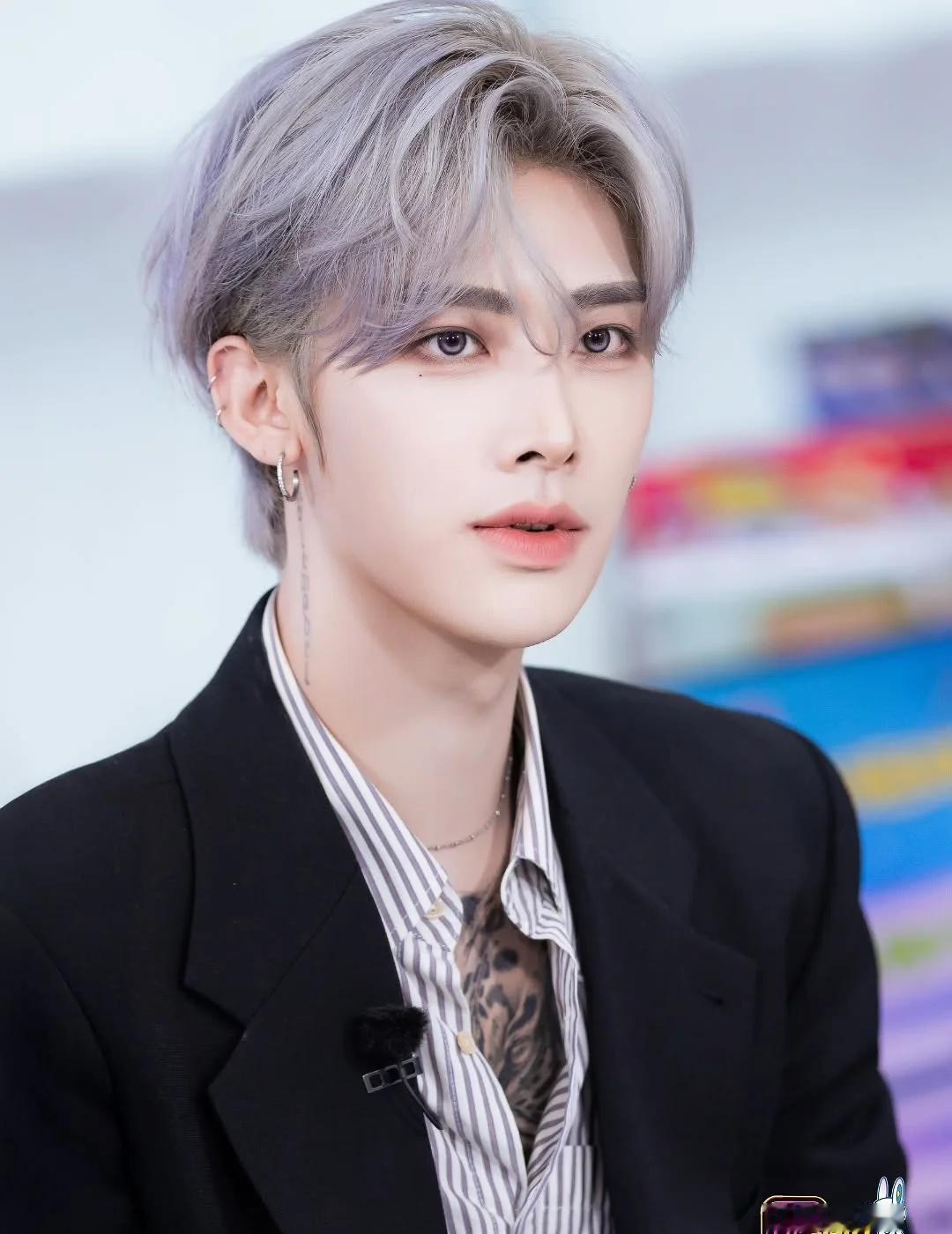 ricky沈泉锐