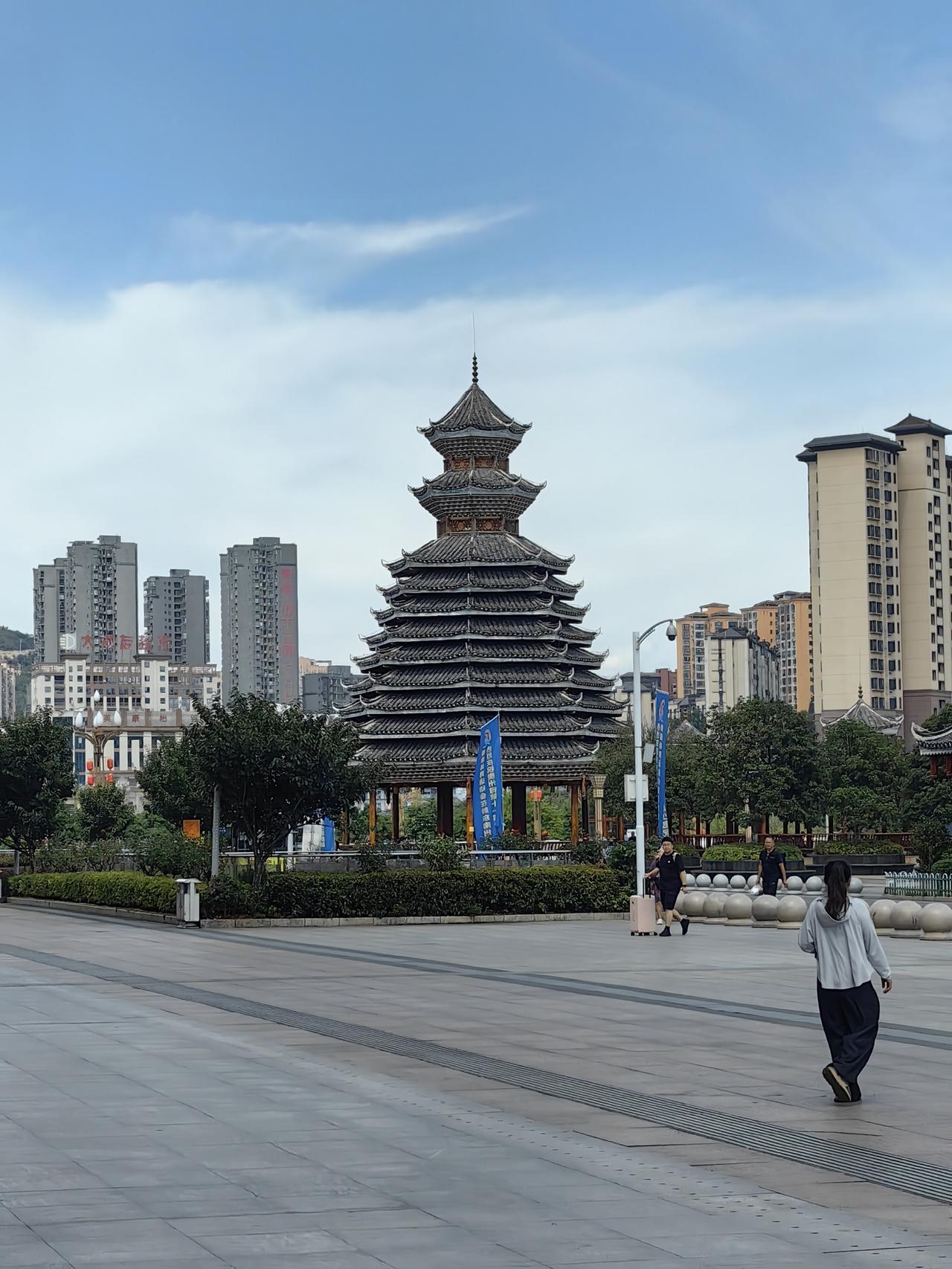 长鑫科技开盘一小时换手率为50.18％说明了什么？
    市场比较关注的长鑫科
