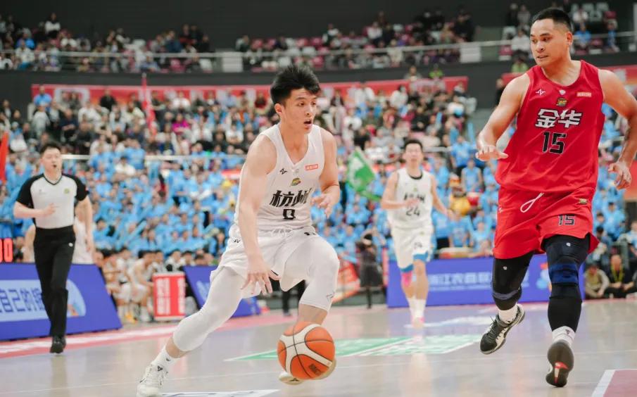 杭州队与金华队赛后解析，金华不是没有机会赢！
大家发现一个规律没，现在的强队都有