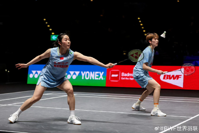贾一凡张殊贤晋级瑞士赛决赛 瑞士羽毛球公开赛女双半决赛，贾一凡/张殊贤21-16