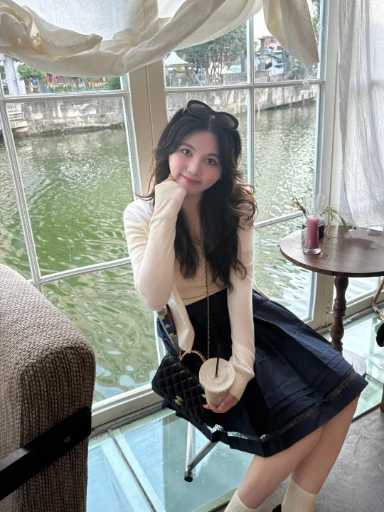 ☕️今天是温婉的成熟的高智的～