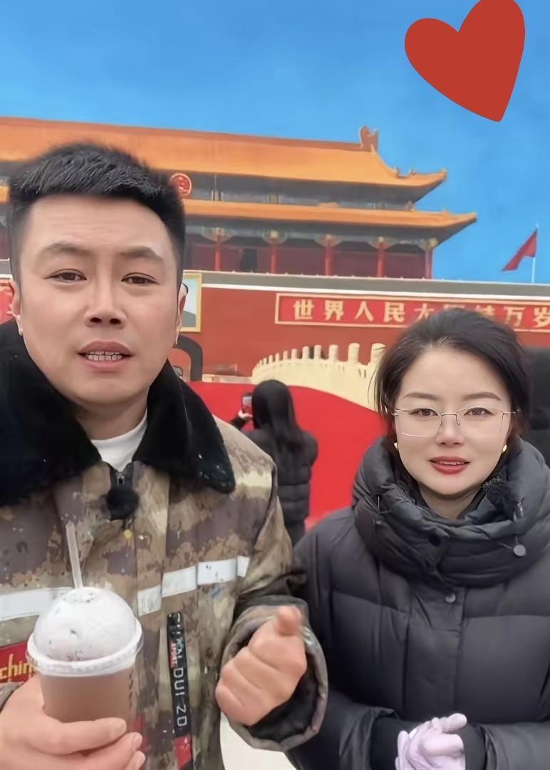 看着吴承言这事儿
我是真觉得心里五味杂陈

他一个人闷头画了一周，自掏腰包花了两