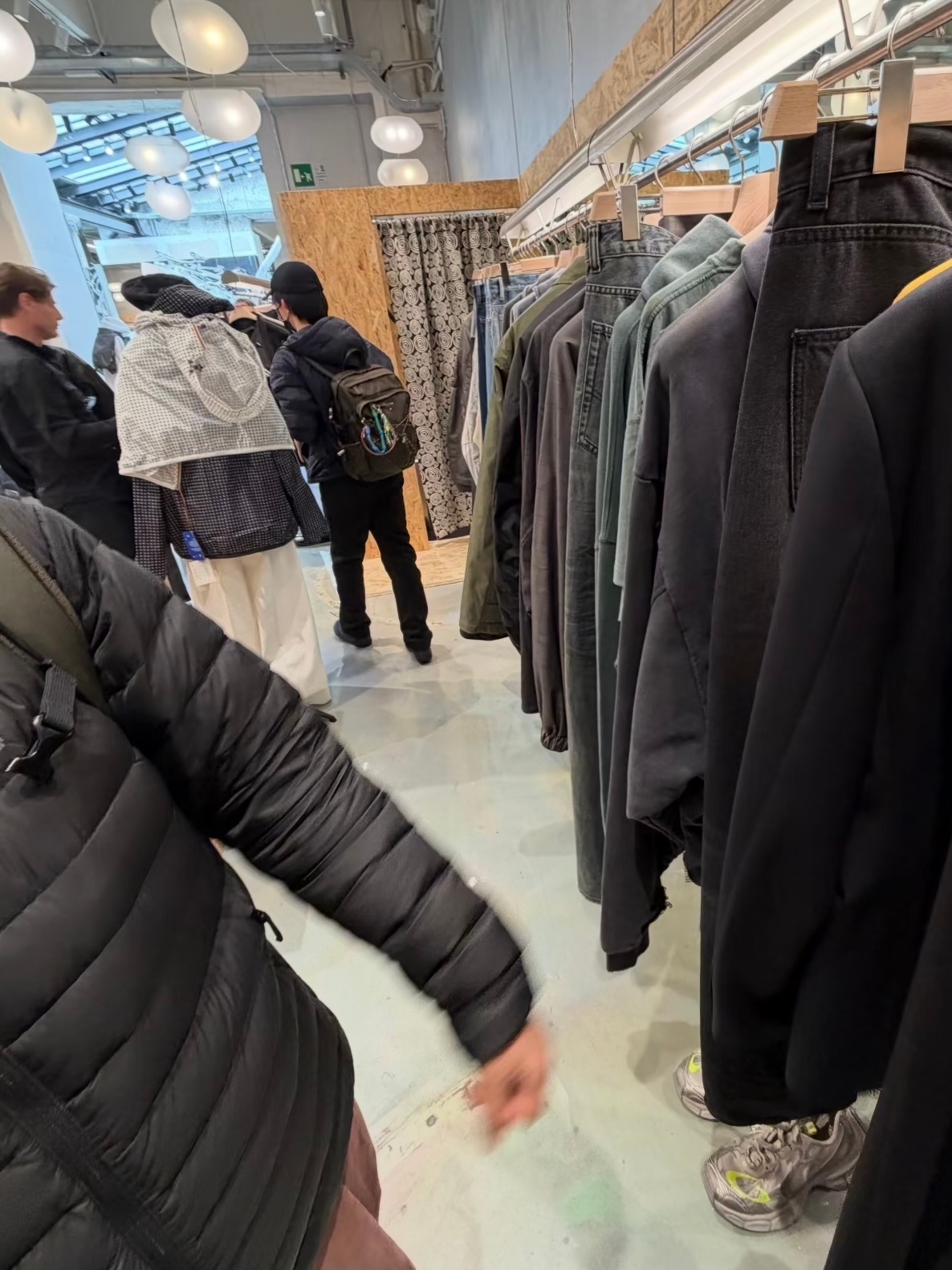 好幸运的偶遇米兰偶遇苏新皓米兰偶遇苏新皓探店