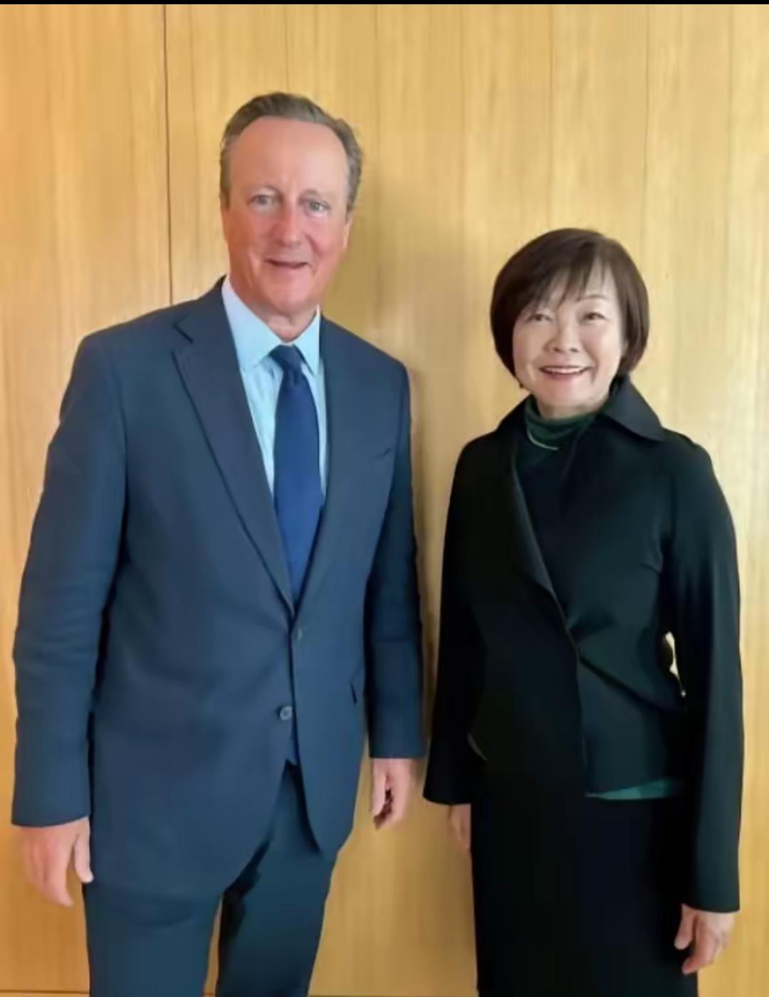 安倍晋三要是泉下有知，估计得气得翻个身——他老婆安倍昭惠在他死后，直接开启了“环