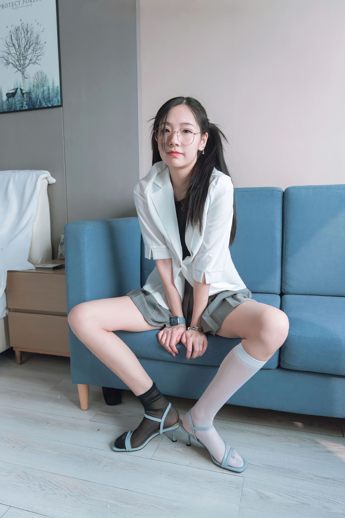 憔悴了许多呀 ​​​
