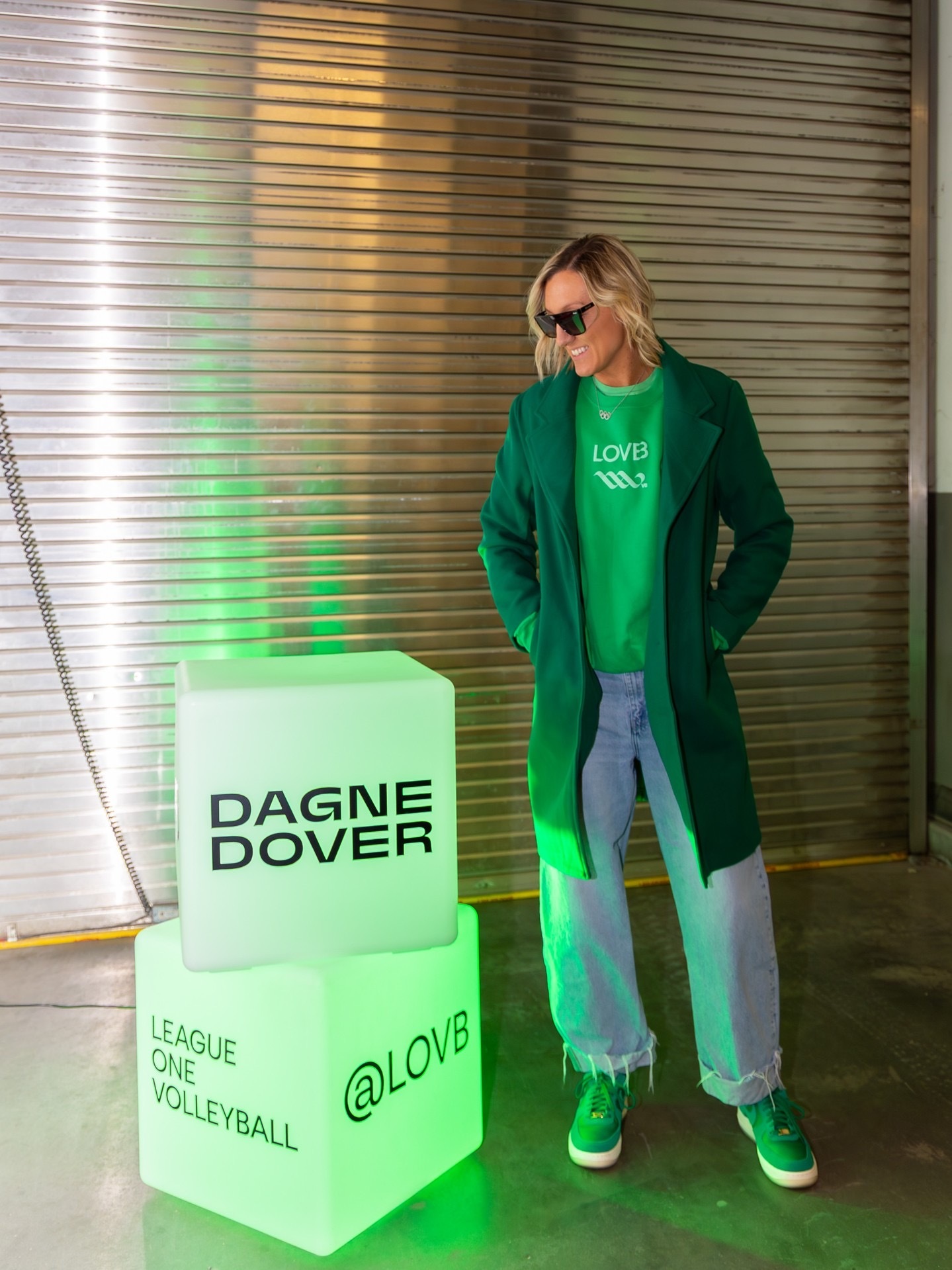 拉尔森最后一天打卡上班！ 