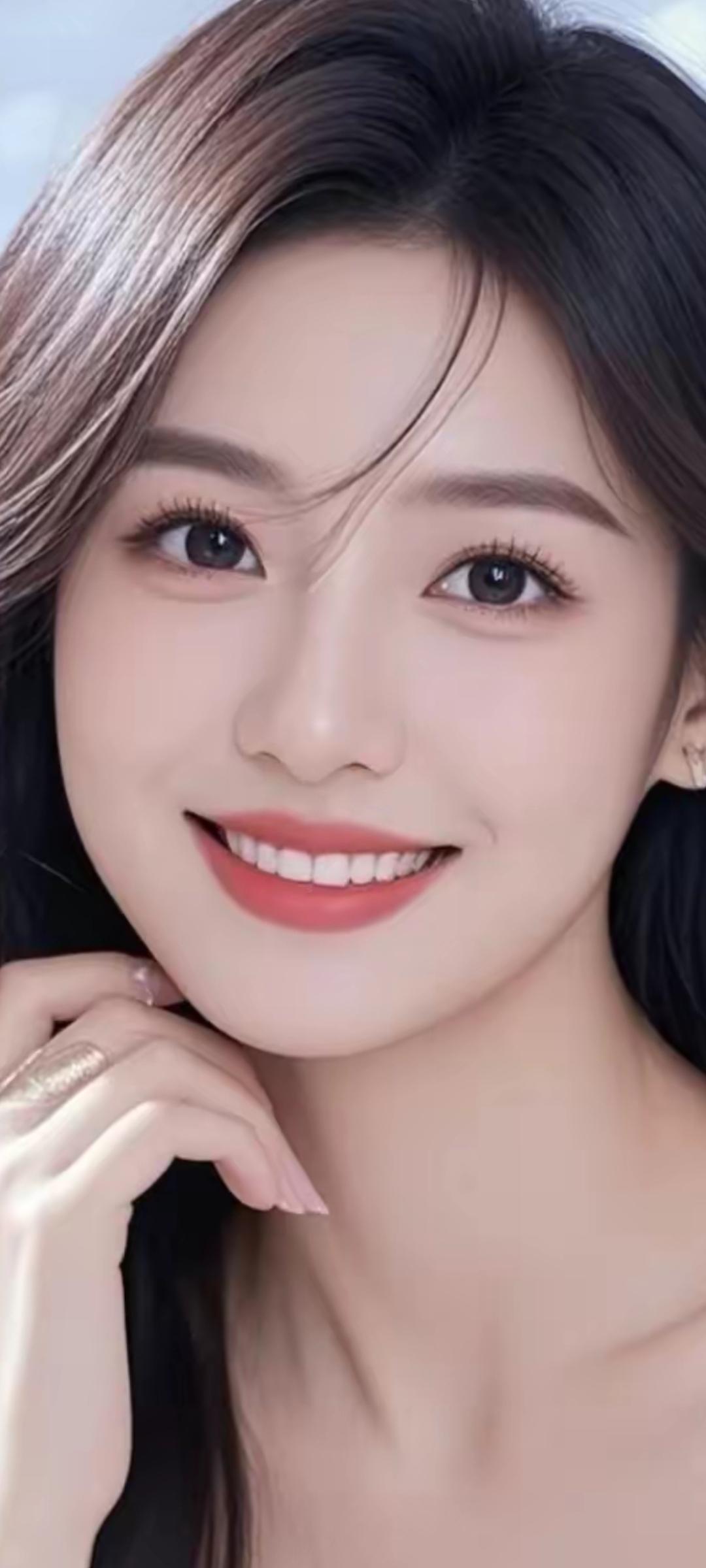 甜美笑容，温柔可人，元气满满的一天！😊✨