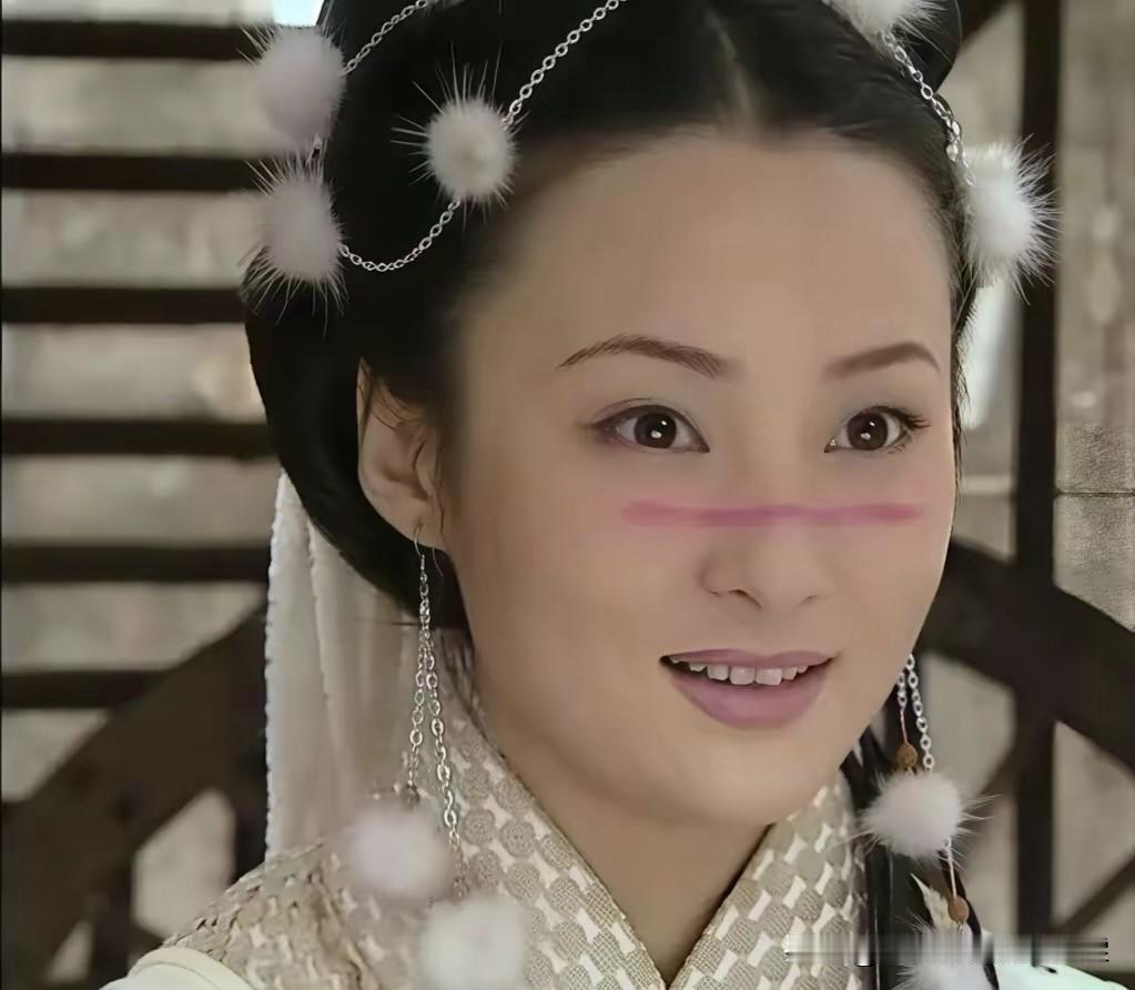 相同的古风白毛球造型，这次蒋勤勤居然输了，这叫我如何能接受啊？

蒋勤勤在我的古