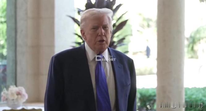 特朗普北京时间2月2日在白宫接受采访的一幕。
记者，哈梅内伊今天表示，美国的攻击