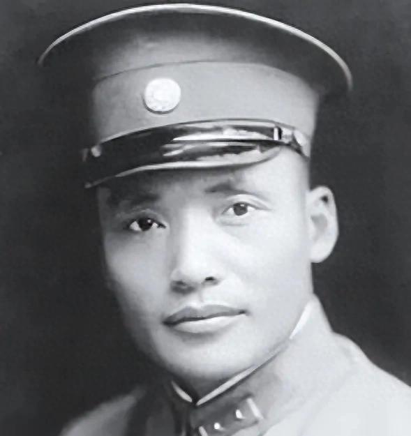 曾随红军完成长征路的国军将领，后又选择回归国民党阵营，他们的最终命运如何呢？
1