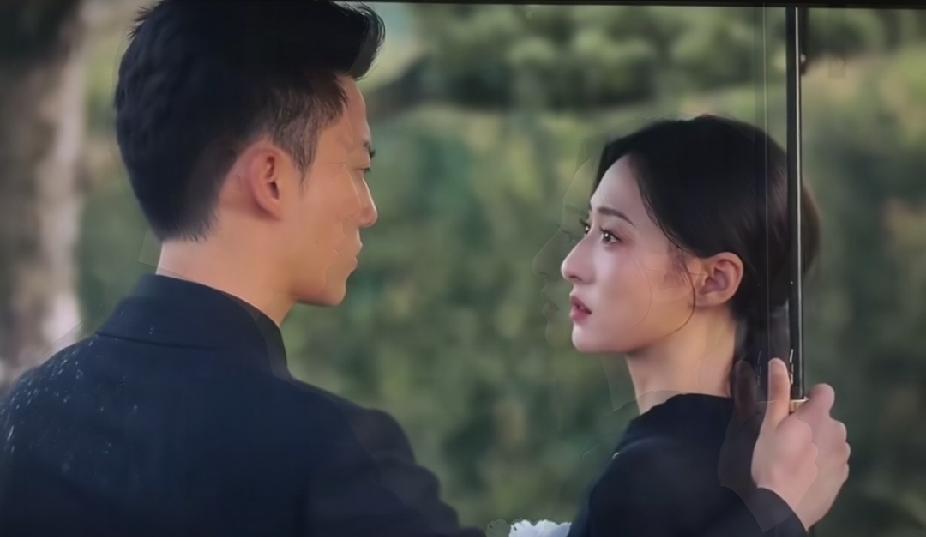 昨天晚上和一个好友打字聊天，我问他嫂子呢？他说：我在楼上，她在楼下，我笑着说：你