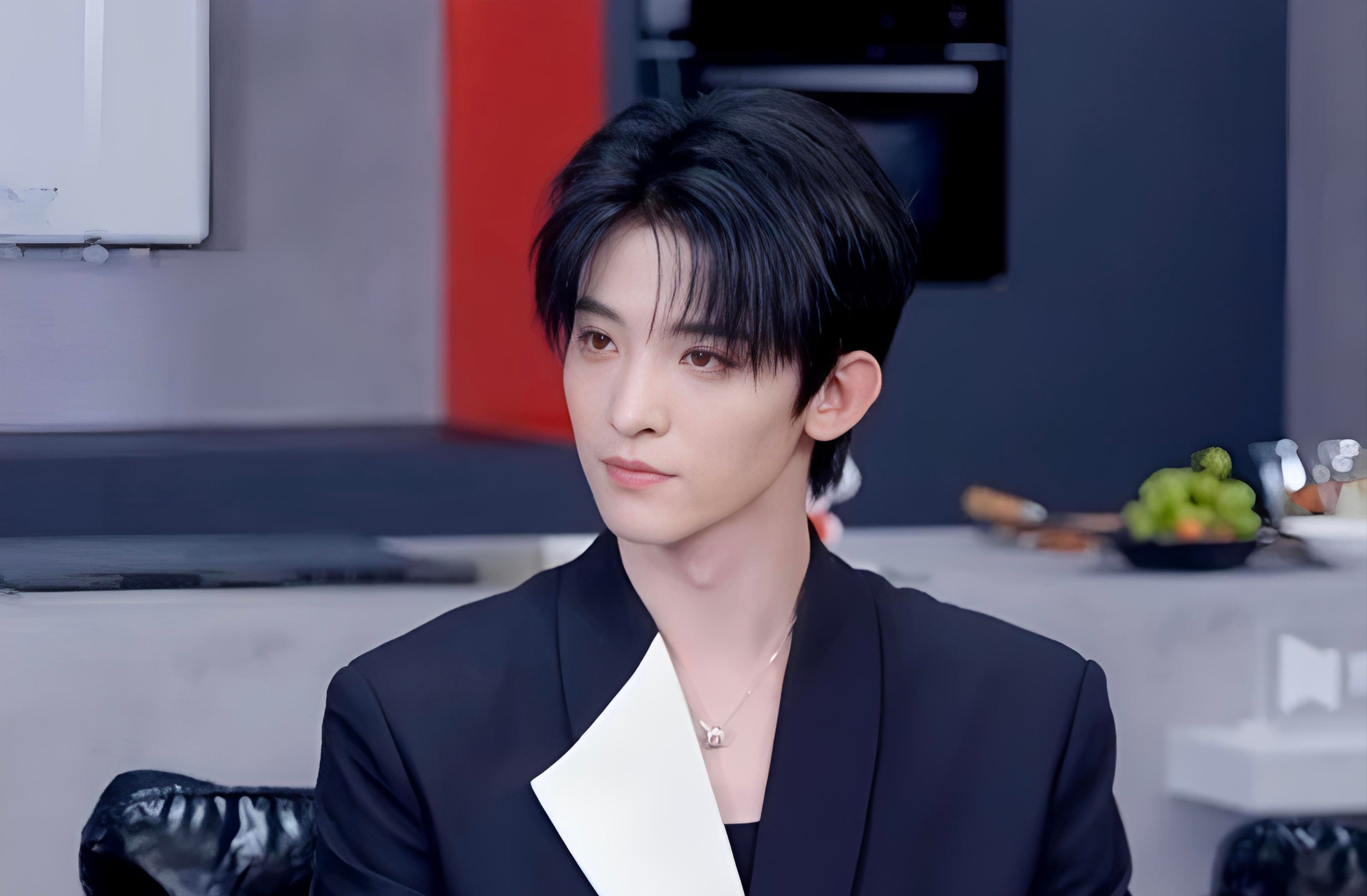 周柯宇、常华森 今日线下活动生图直出🈶，是谁梦回当年的青创门面了