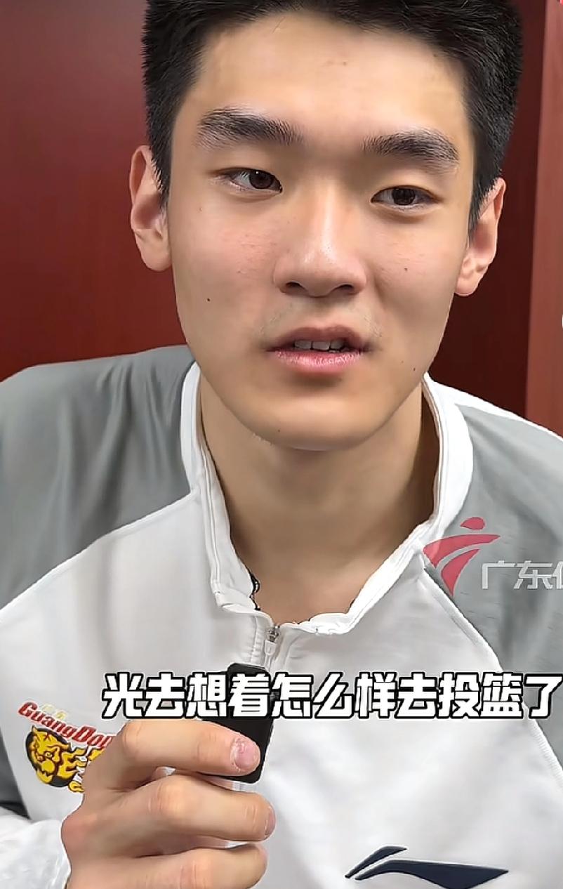 王洪泽检讨打新疆太简单，其实不只是想投篮，球队整体性因后悔宕机

王洪泽说自己之