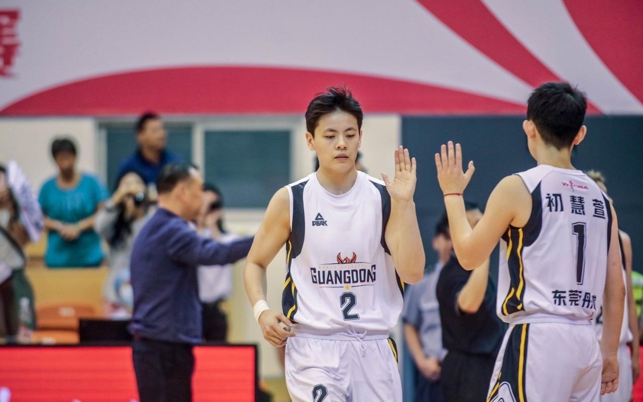 14连胜？江苏女篮乘风破浪！CCTV5不安排，全华班不同凡响
广东女篮本赛季有外