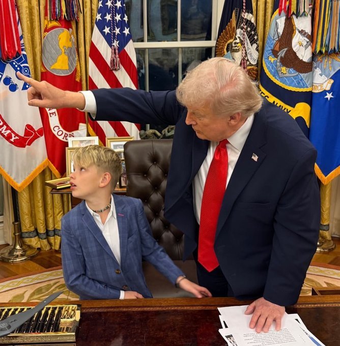 🔻埃里克·特朗普在 Ins上意外泄露了特朗普关于华盛顿州洪灾的一份