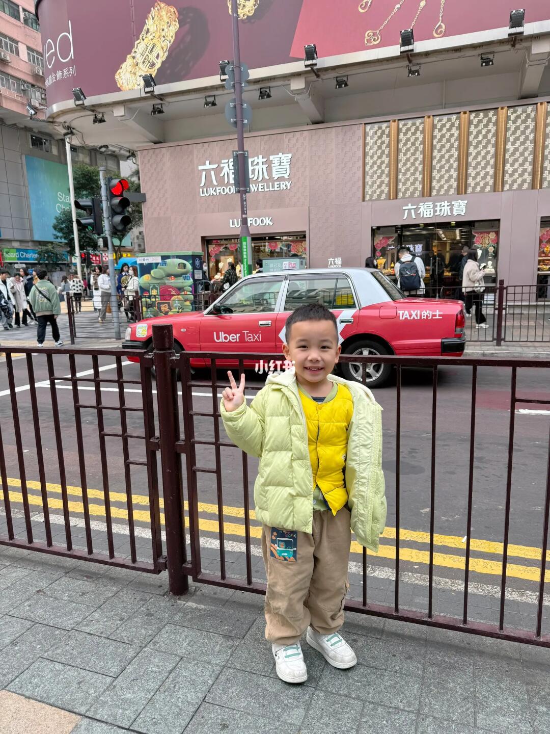 别让孩子成为舔狗，常对孩子说这6句话