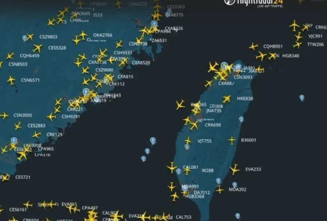 中方防空识别区划界全线前移，解放军首次在台岛东侧锁定美军战略轰炸机路径，明确划出