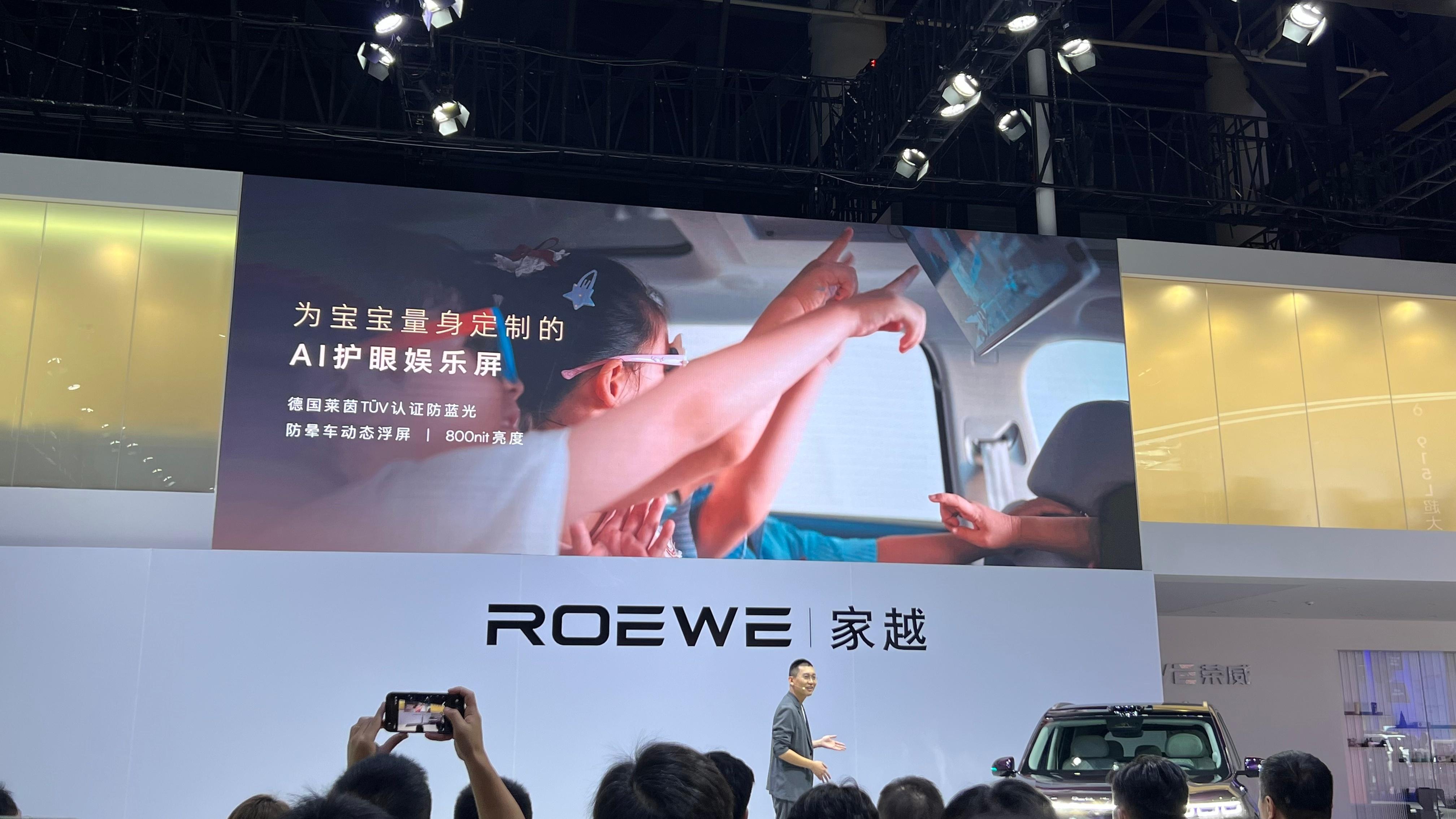 25万级奶爸车打到15万 我觉得家用车最重要的不是给谁贴“奶爸车”标签，而是坐进