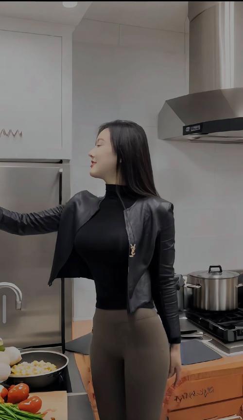 今天老板娘亲自下厨不得不说比起食物我更喜欢老板娘[星星眼][星星眼][星星眼]老