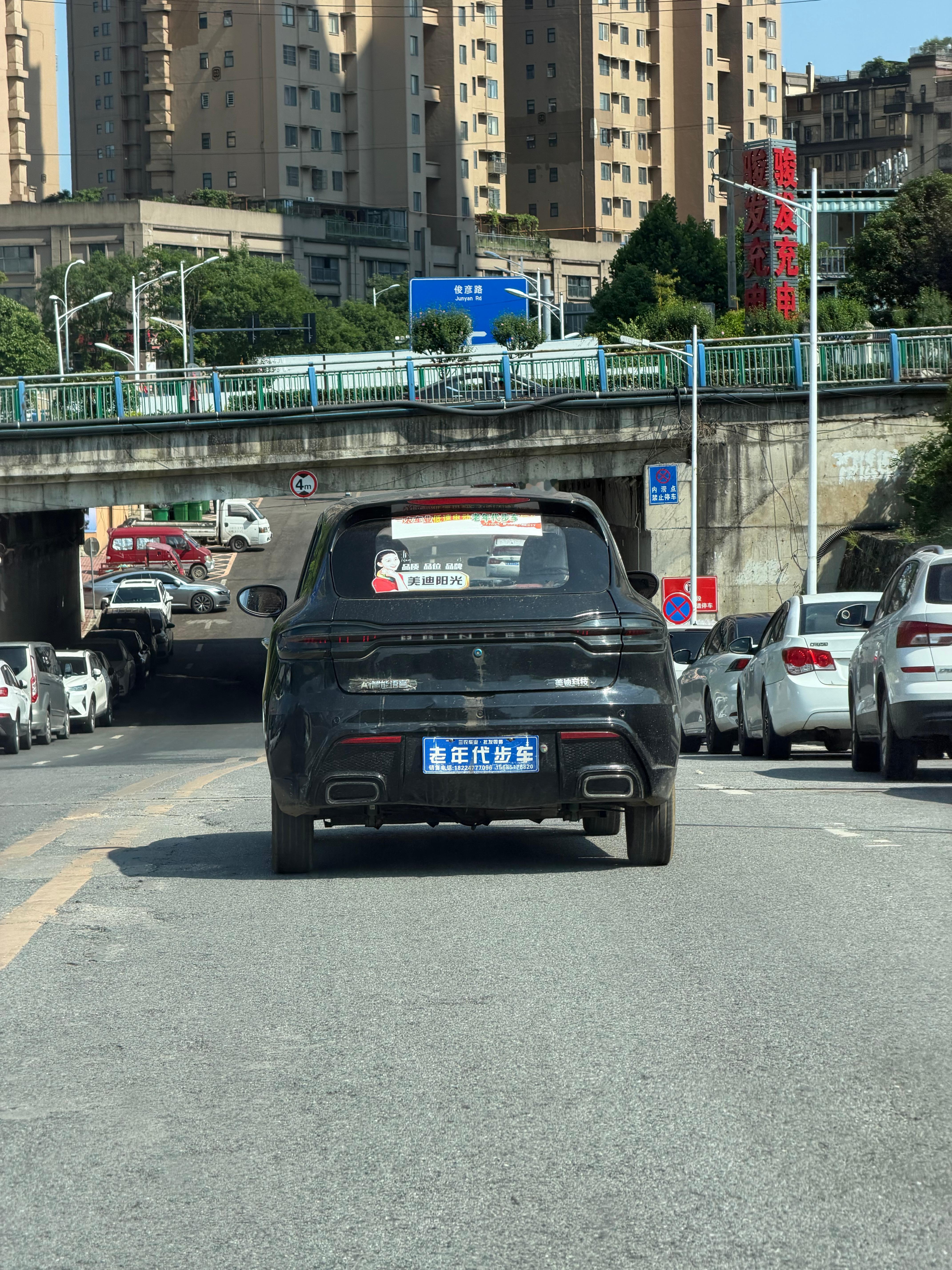 新款Macan，第一次见 贵阳