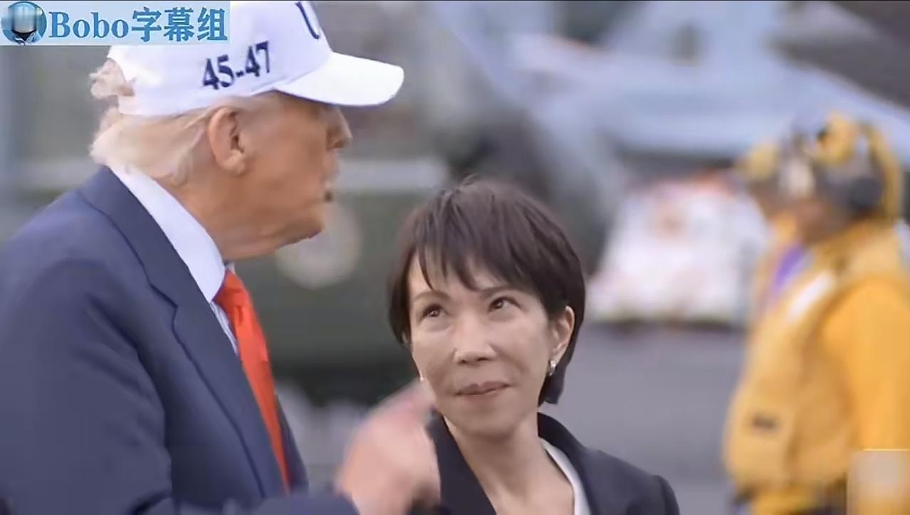 你把对方当成最美的情人！
而对方把你当成最笨的傻子！
醒醒吧！
连大和民族的屁股