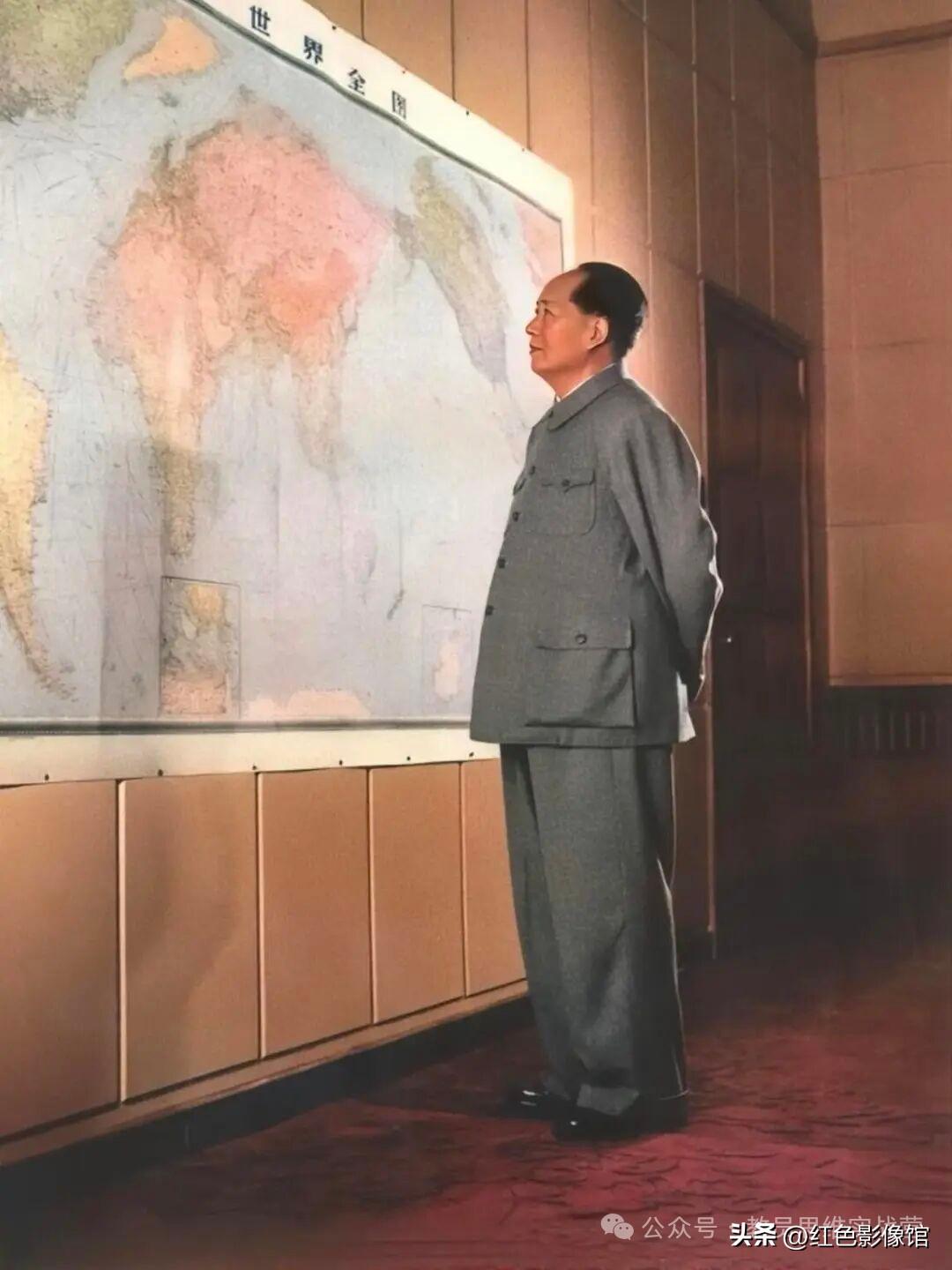 伟大毛主席是中国指路明灯