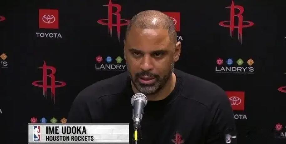 谁也没想到，火箭加时赛那7分里，杜兰特一个人扛了5分！



全场打满38分钟、