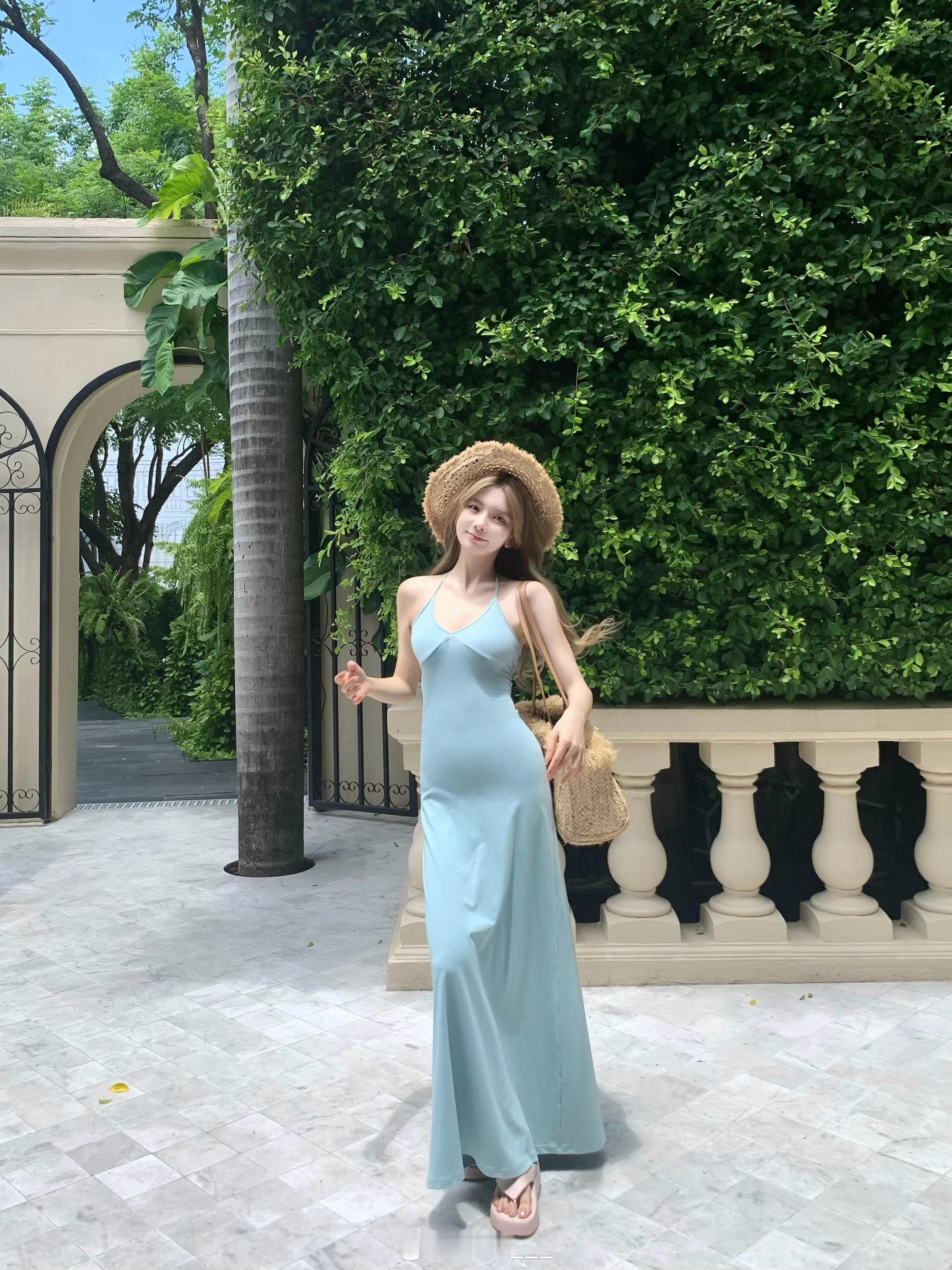泰兰德的夏天🇹🇭曼谷真的好好吃好好逛好好拍湖蓝色好显白吖 ​​​