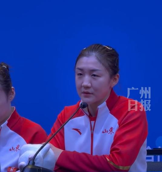 【陈梦回应女团夺冠：站在赛场的机会，打一次少一次，享受并快乐】19日晚，十五运会