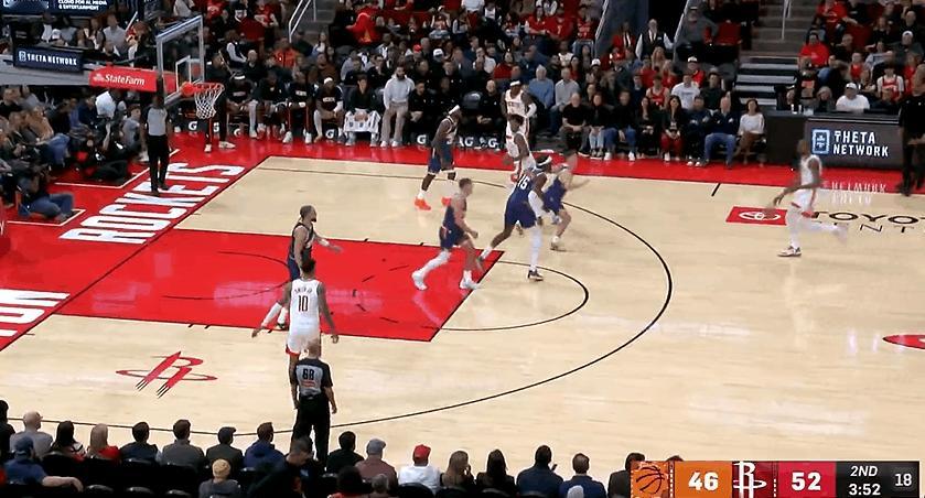 一波流！火箭这么早就收比赛了？
在今天NBA常规赛火箭对阵太阳的第二节比赛中，杜