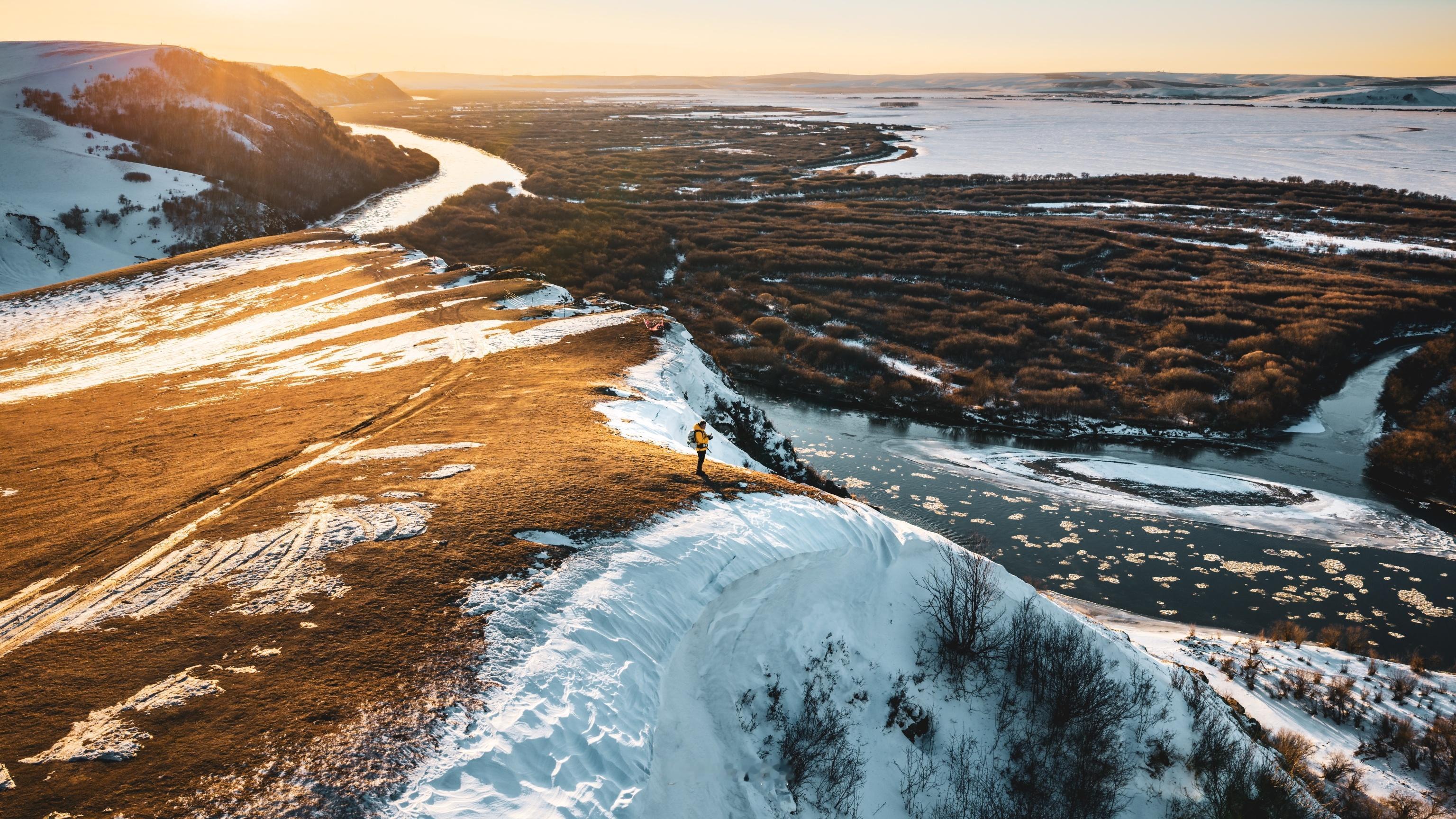 一个人，一辆坦克300，一次说走就走的旅行带你来看呼伦贝尔的冬天从海拉尔向北，莫