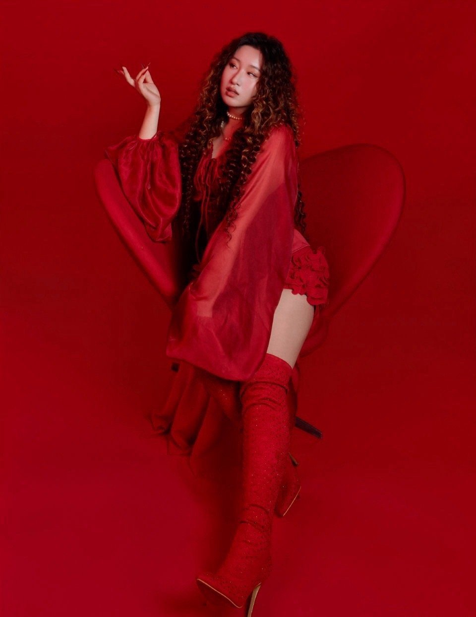 锤娜丽莎羊毛卷卷卷分明 锤娜丽莎这羊毛卷太绝了！卷度清晰有层次，蓬松感恰到好处，