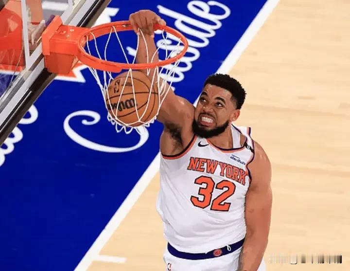 唐斯已经砍下12次两双，超越约基奇升至季后赛两双榜第一

NBA季后赛东决第五场