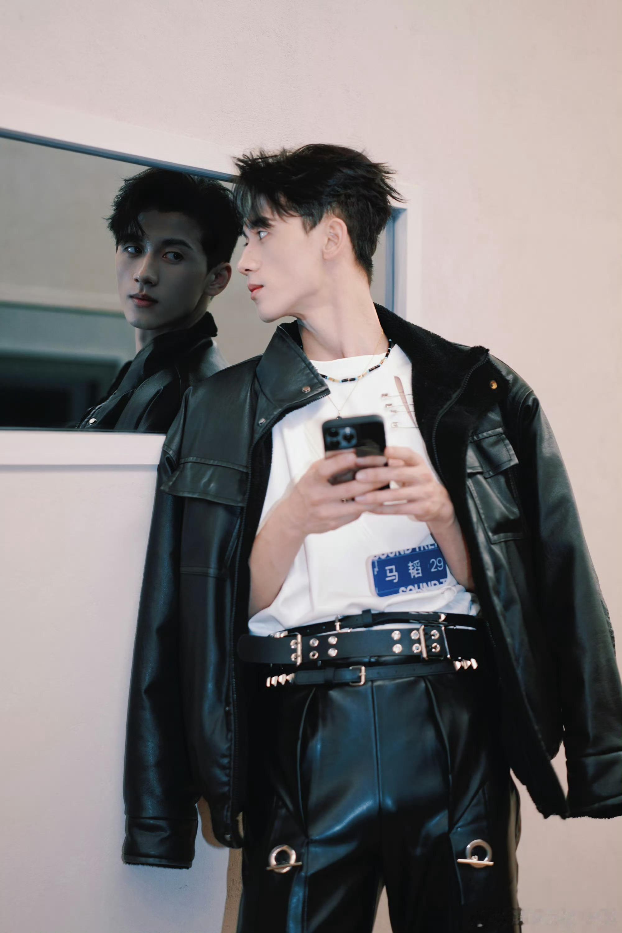 声鸣远扬冠军竞猜声鸣远扬冠军对决就要开启喽，张卓尔、高旭、危晋宇、高旭大家更看好