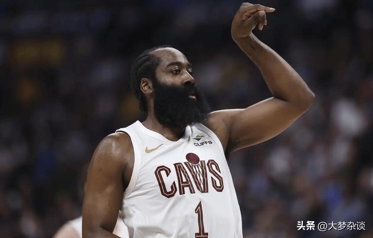 哈登应该也没想到复出第一场自己22分9篮板8助攻，又是打篮网的情况下比赛会打到最