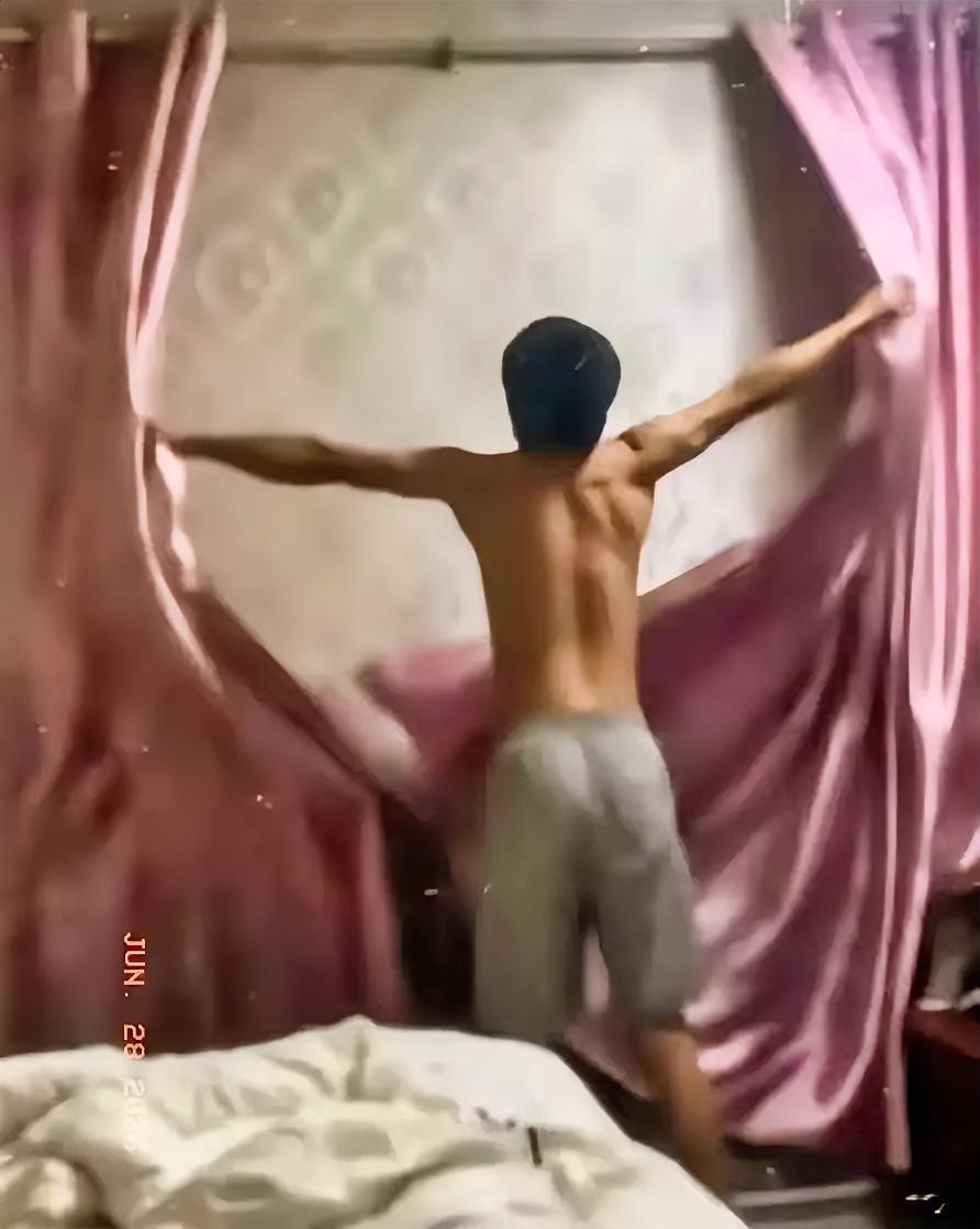 云南昭通，一名女子和老板在深夜发生完关系，可到了第二天女子却打电话报警声称自己被