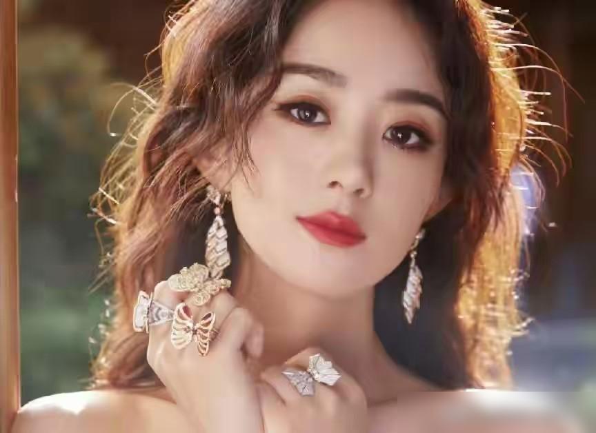 终于知道， 赵丽颖口碑为啥又爆了， 不是因为新剧多火，也不是营销多猛，而是她早把