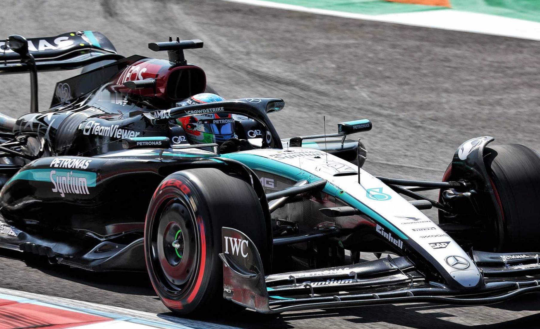 明年梅赛德斯正式车手安德烈亚-基米-安东内利将驾驶汉密尔顿赛车参加#2024f1