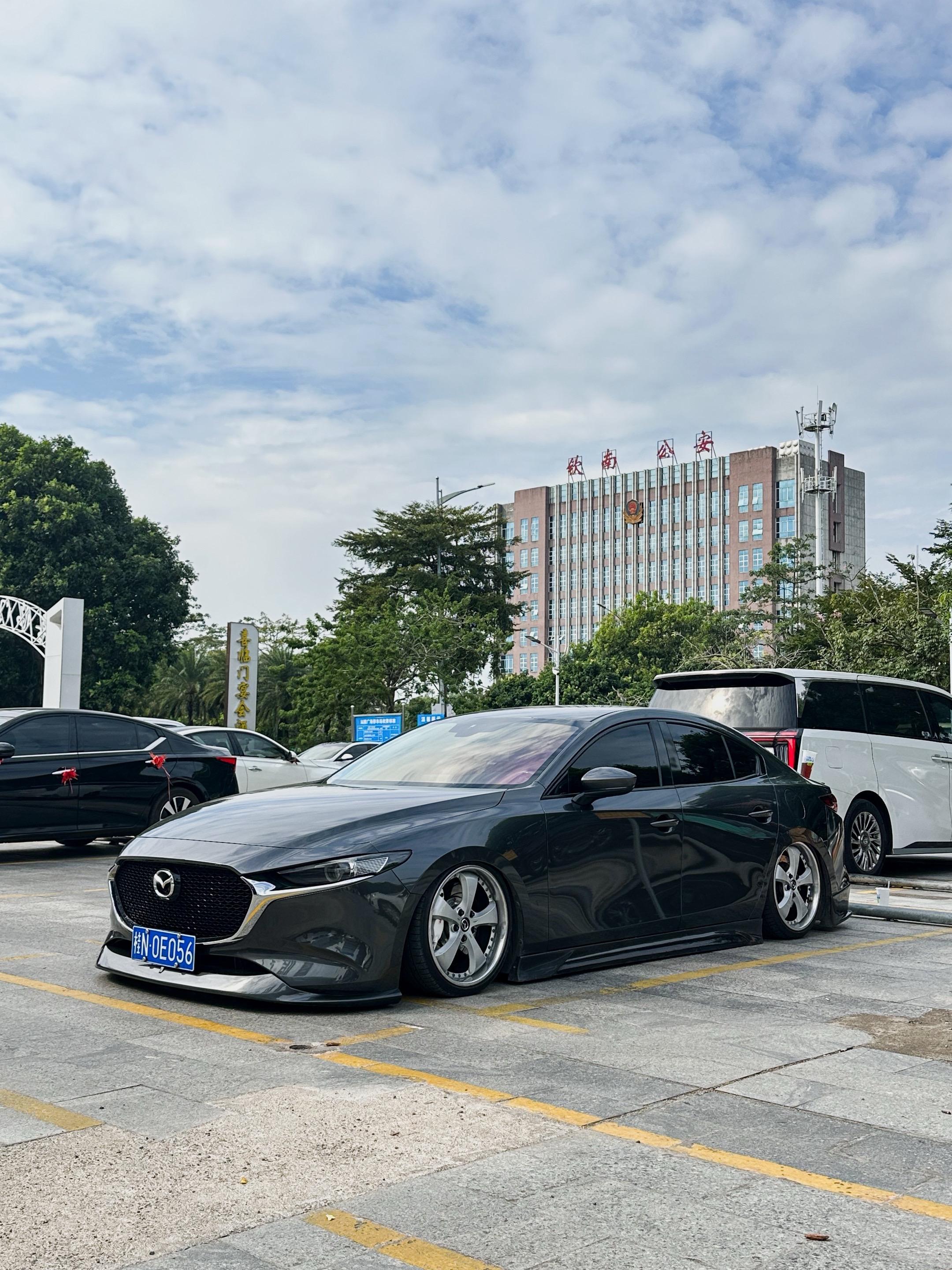 去吃席，搞得像车友聚会一样