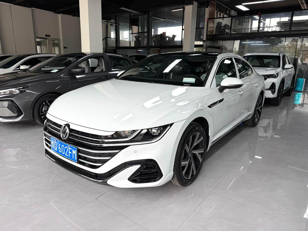 大众 2026款 CC 2.0TSI 330TSI 炫目3000万辆甄选款 全新