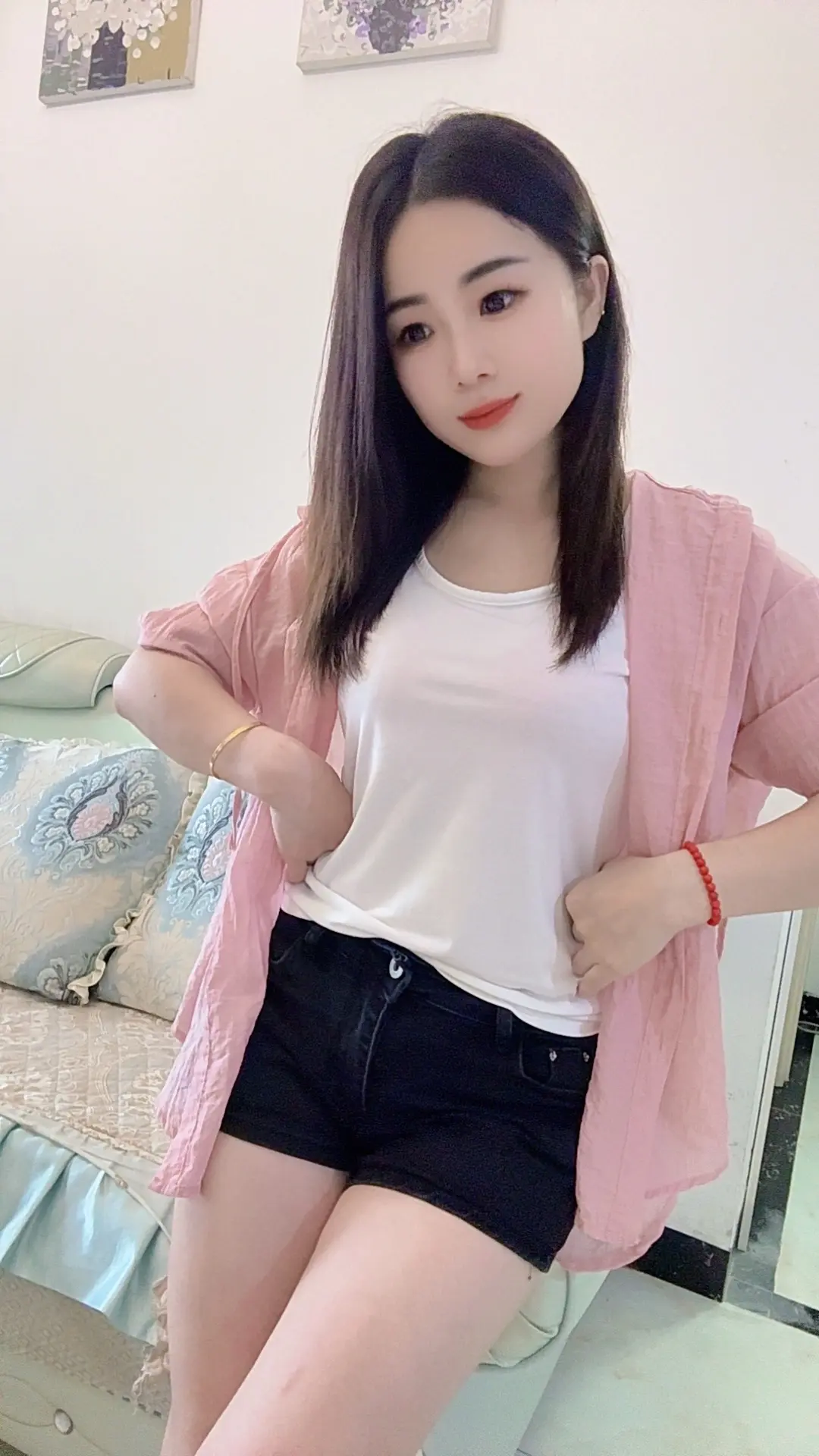 “我是人呐，怎么可能没有执念呢，哪怕想的多清楚，看的多透彻，也会难过...