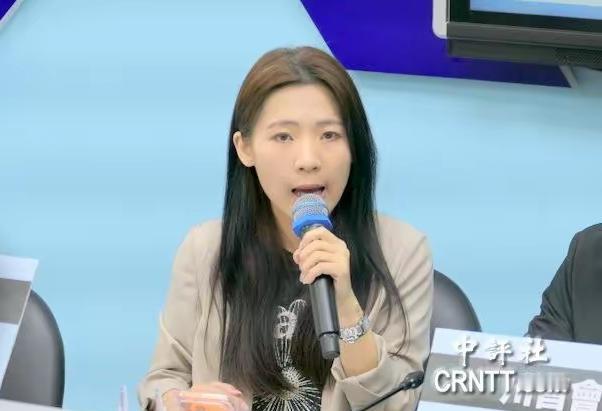 特朗普访华，台“立委”徐巧芯对美产生质疑

5月12日，美国总统特朗普即将访华，