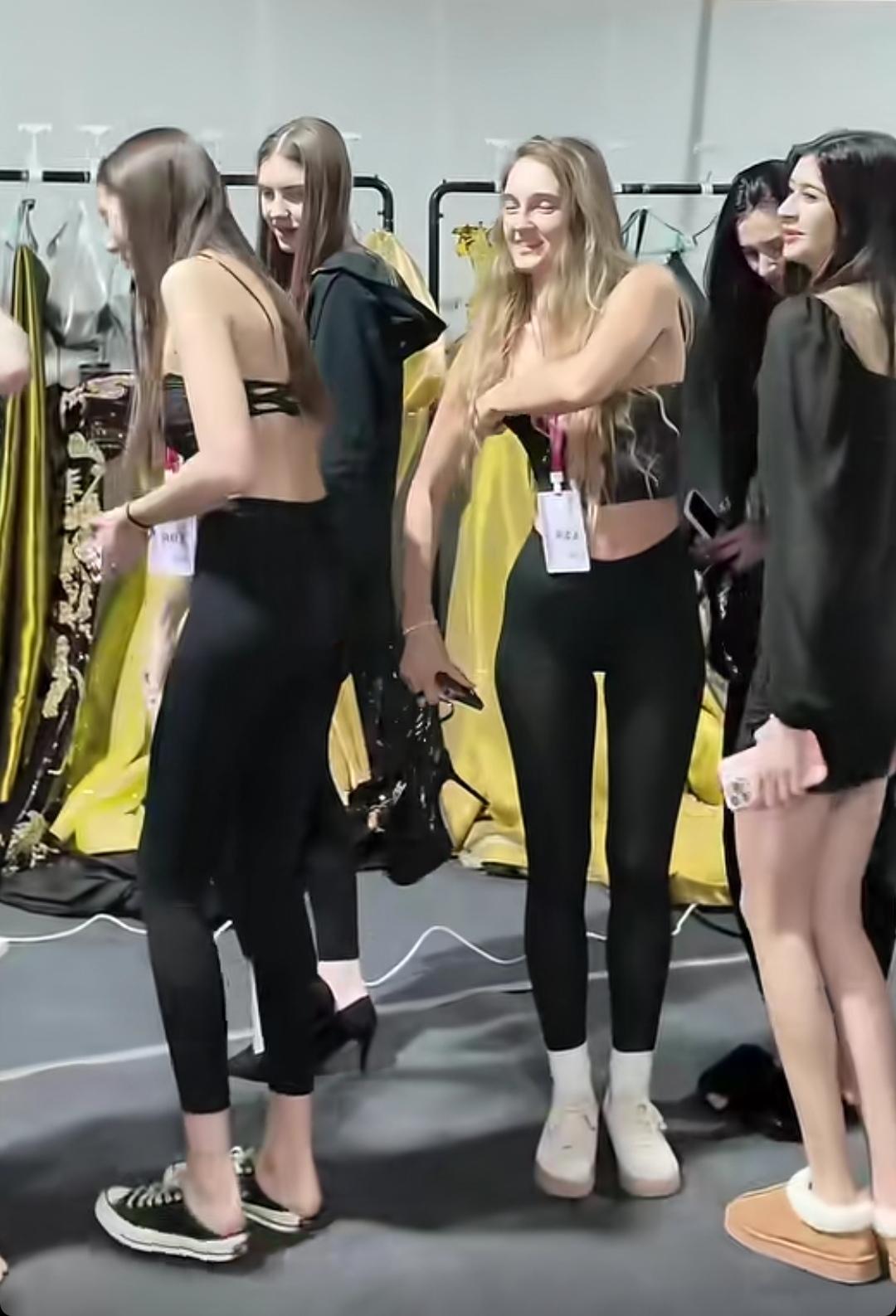 中国对物美价廉的俄罗斯模特需求巨大。
（如图所示）近年来，中国市场对俄罗斯女模特