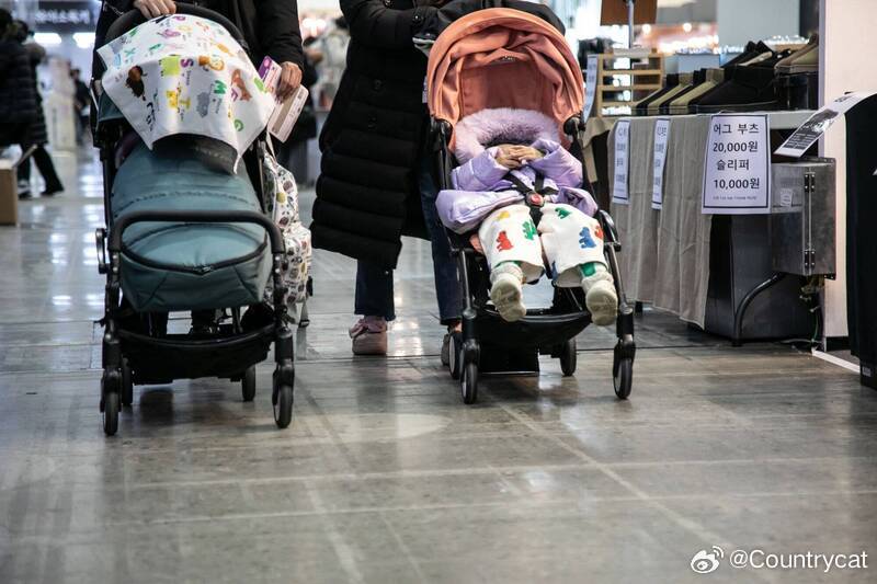 韩国女子怀孕36周实施“堕胎” 两名医生因杀婴获刑6年、4年海外新鲜事 韩国一名