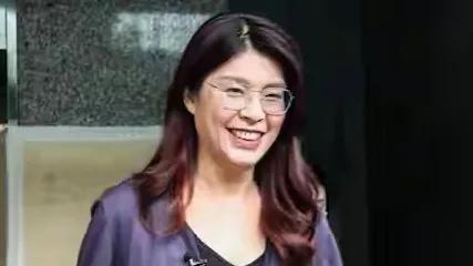 郑丽文接任国民党主席后动作不断，一口气公布22县市党部主委名单，并喊出2028“