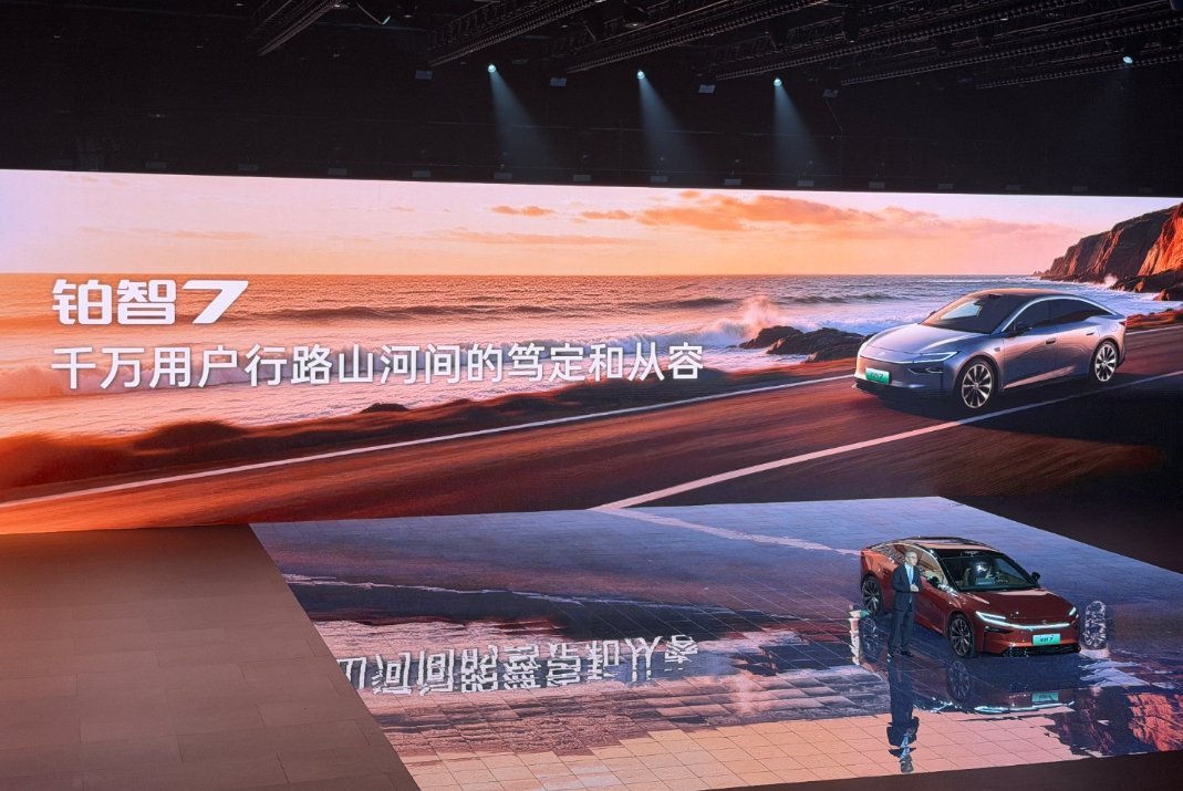 买纯电车怕踩坑？怕配置虚标？怕后期维保掉链子？这些犹豫，广汽丰田比你更懂。   