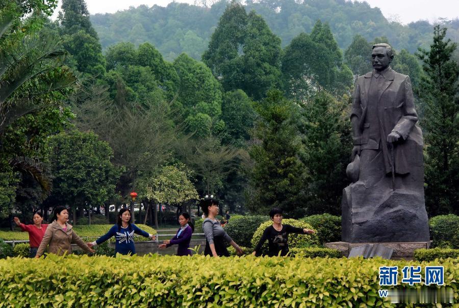 没用的知识又增加了 1、中国中山公园联谊会（行业统计）• 中国大陆：51座• 港