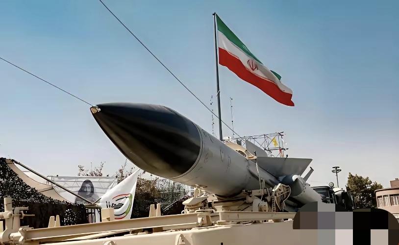 伊朗的战略战术思路已然清晰，在不对称战争中坚定打持久战。
    中东战事进行到